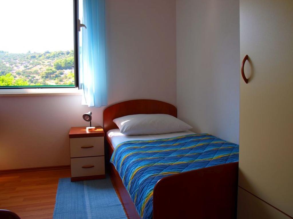 Apartments Mia Postira Room photo