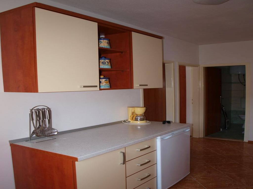 Apartments Mia Postira Room photo