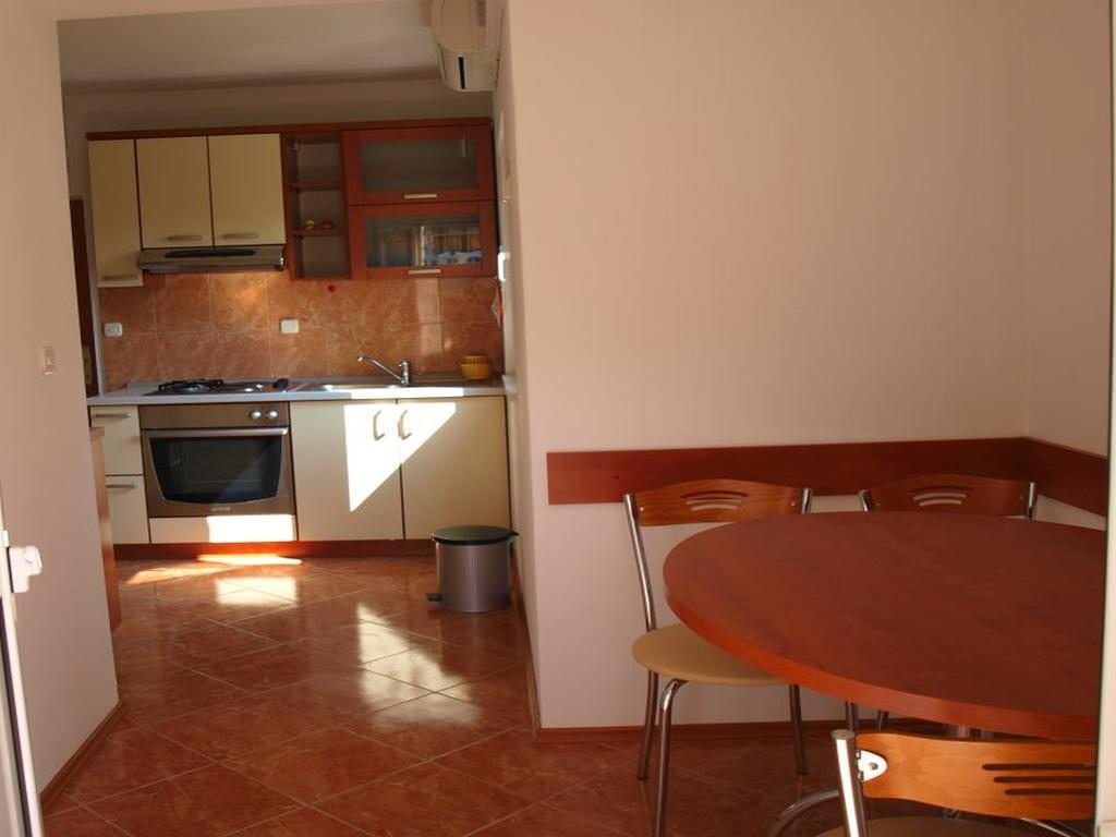 Apartments Mia Postira Room photo